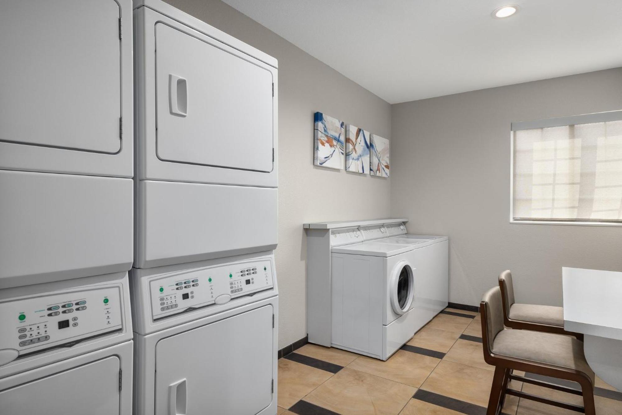 Candlewood Suites Alexandria By Ihg Dış mekan fotoğraf