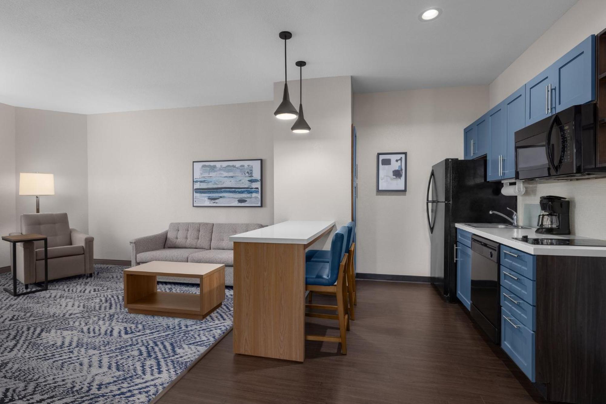 Candlewood Suites Alexandria By Ihg Dış mekan fotoğraf