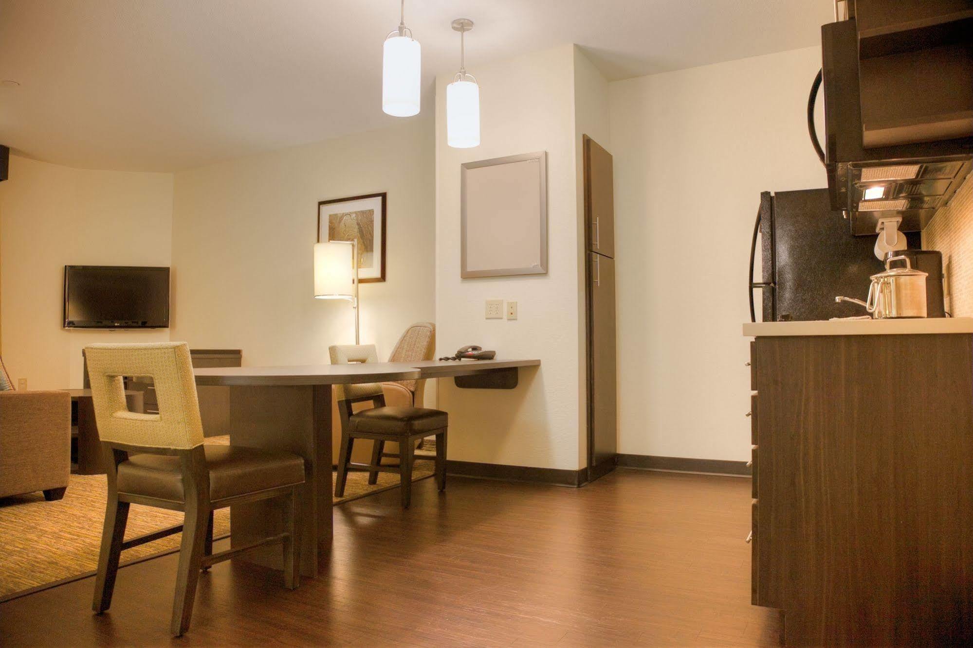 Candlewood Suites Alexandria By Ihg Dış mekan fotoğraf